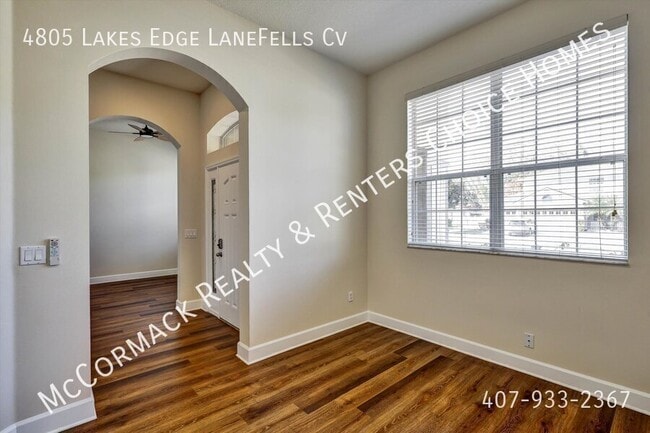 Building Photo - 4805 Lakes Edge Ln