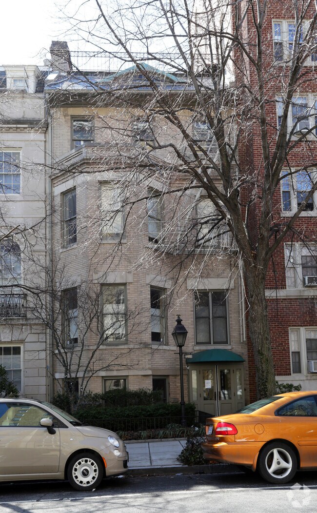 Primary Photo - 1912 R St NW