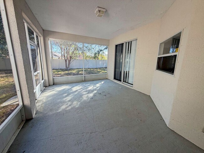 Building Photo - 72 Bickford Dr