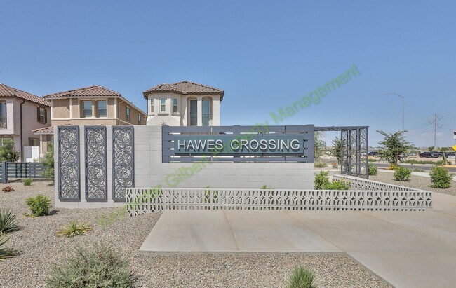 Building Photo - Pet Friendly 5 bed/3 bath in the Hawes Crossing Community of East Mesa