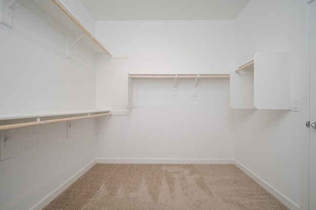 Building Photo - 14844 S 179th Ave