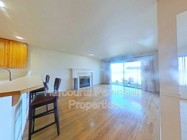 Building Photo - 7801 Amethyst Loop NW