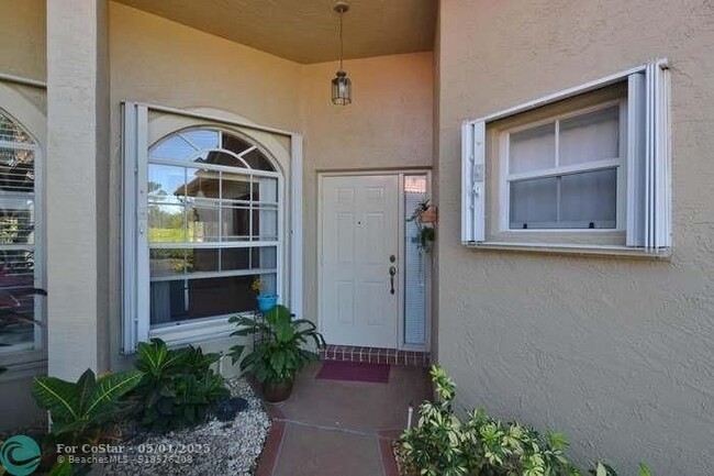 Building Photo - 2788 Wood Fern Dr