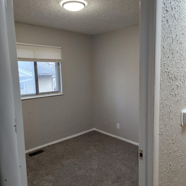 Building Photo - 4015 W Brighton Ave