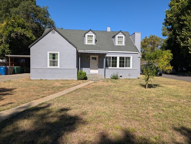 Building Photo - 4 Bedroom Home near Caldwell Park