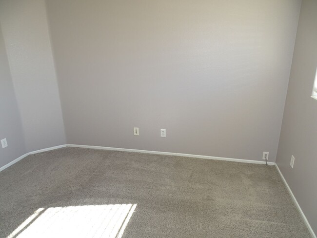 Building Photo - 3 Bedroom Home In The Heart Of Summerlin