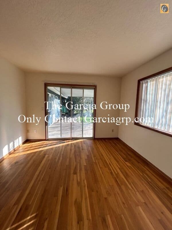 Building Photo - 17006 SE Morrison Ct