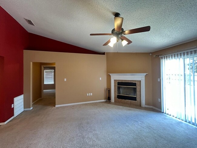 Building Photo - 267 Limestone Cir