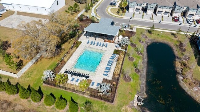 Building Photo - 3264 Timber Xing Ave