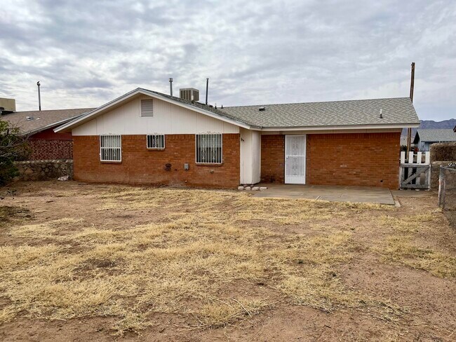 Building Photo - 10724 Onyxstone St