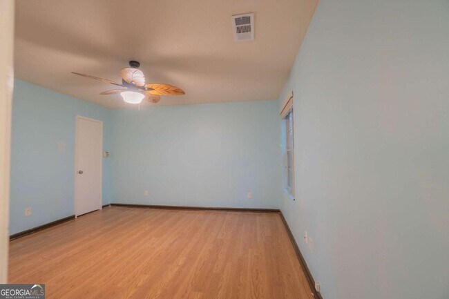 Building Photo - 888 Shiloh Ridge Run NW