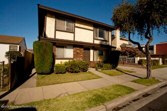 Building Photo - 511 N Ynez Ave