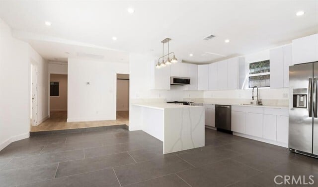 Building Photo - 1426 Elevado St