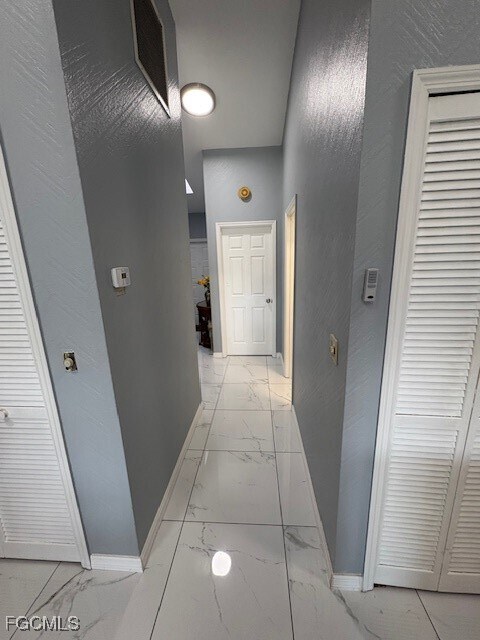 Building Photo - 1939 Santa Barbara Blvd