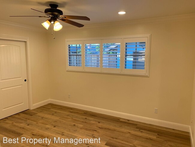 Building Photo - 4 br, 2 bath House - 223 Laguna Dr