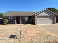 Building Photo - 6845 Iola Ave