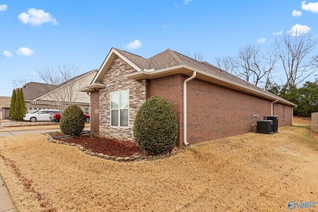 Building Photo - 7926 Gabriela Dr NW