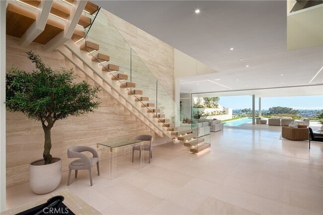 Building Photo - 1119 Dolphin Terrace