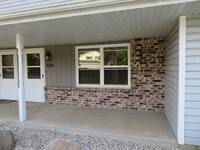 Building Photo - Harry Roethle Briarwood Duplex