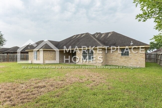 Building Photo - 5975 Diamondback