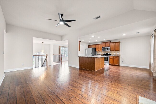 Building Photo - 1224 Meachem Dr