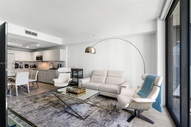 Building Photo - 55 SW 9th St