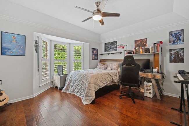 Building Photo - 4619 Breezy Point Dr