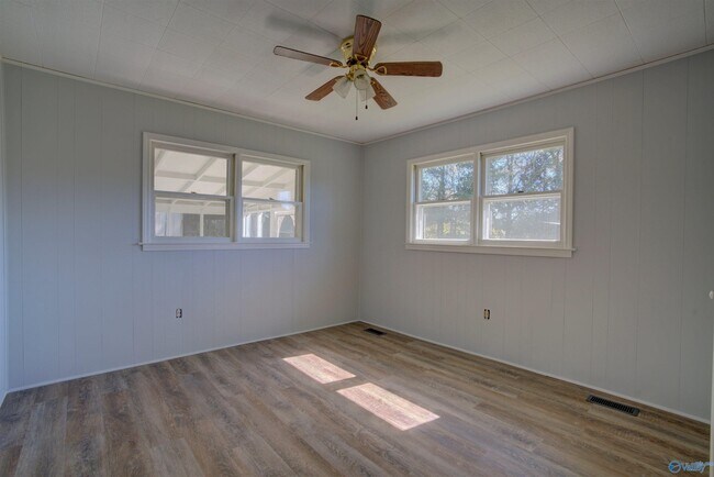 Building Photo - 6370 County Rd 91