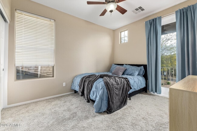 Building Photo - 3143 S Southwind Dr