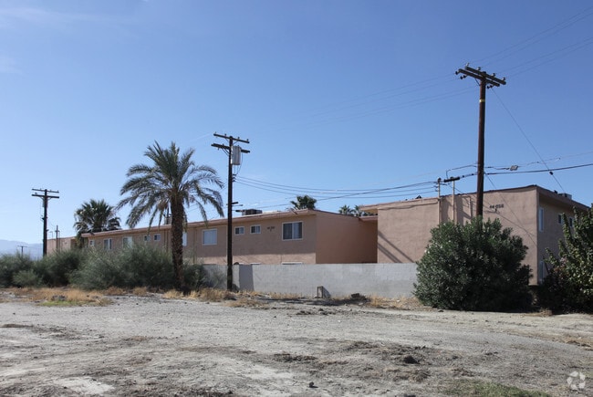 Building Photo - Olive Court Apartments