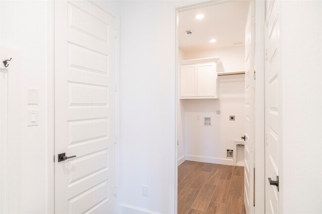 Building Photo - 29856 Smoky Ridge Rd