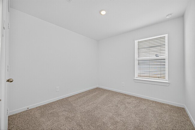 Building Photo - 30631 Windermere Peaks Ln