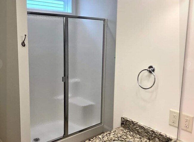 Building Photo - 756 Varina Ln