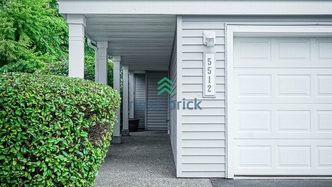 Building Photo - 3 Bed 2.5 Bath Townhouse Available for Rent!