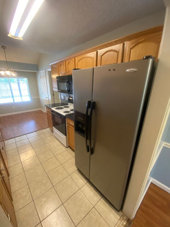 Building Photo - Rental In Rincon - Traditional Ranch