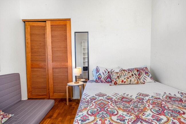 Building Photo - 59-018 Holawa St