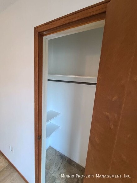 Building Photo - 4005 St Andrews Dr