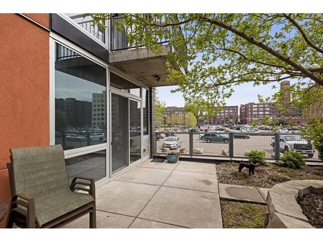 Building Photo - 730 N 4th St