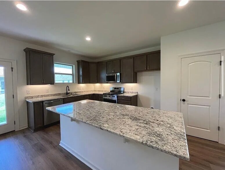 Building Photo - 20507 Stone House Rd