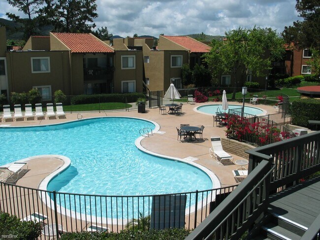 Building Photo - 3 br, 2 bath Condo - Waterbridge