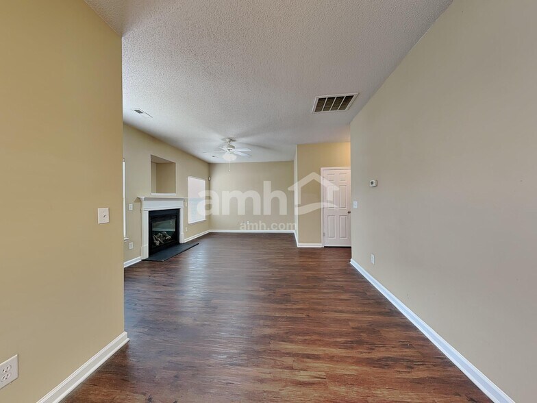 Building Photo - 3607 Sunset Hollow Dr