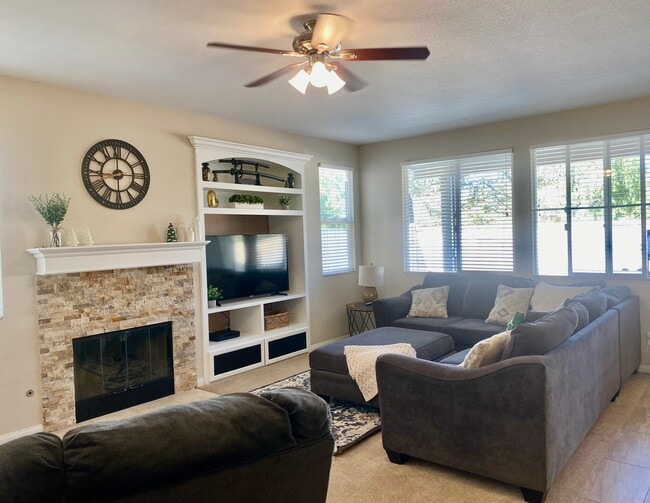 Building Photo - 32434 Campo Dr