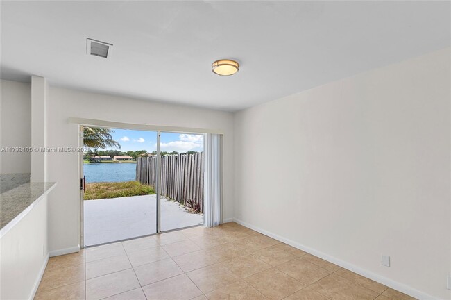Building Photo - 6402 Buena Vista Dr