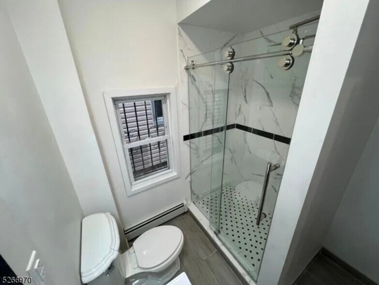 Building Photo - 508 Fulton St