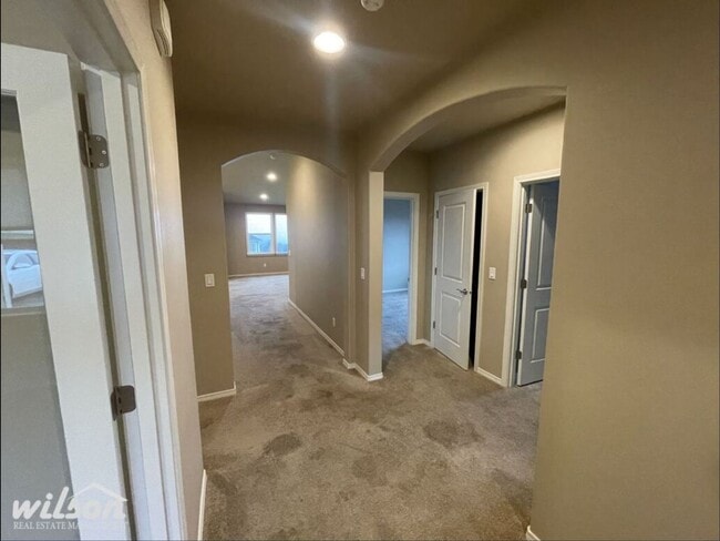 Building Photo - Upcoming 4-Bedroom Gem with Modern Charm and 2 Bath House for Rent!