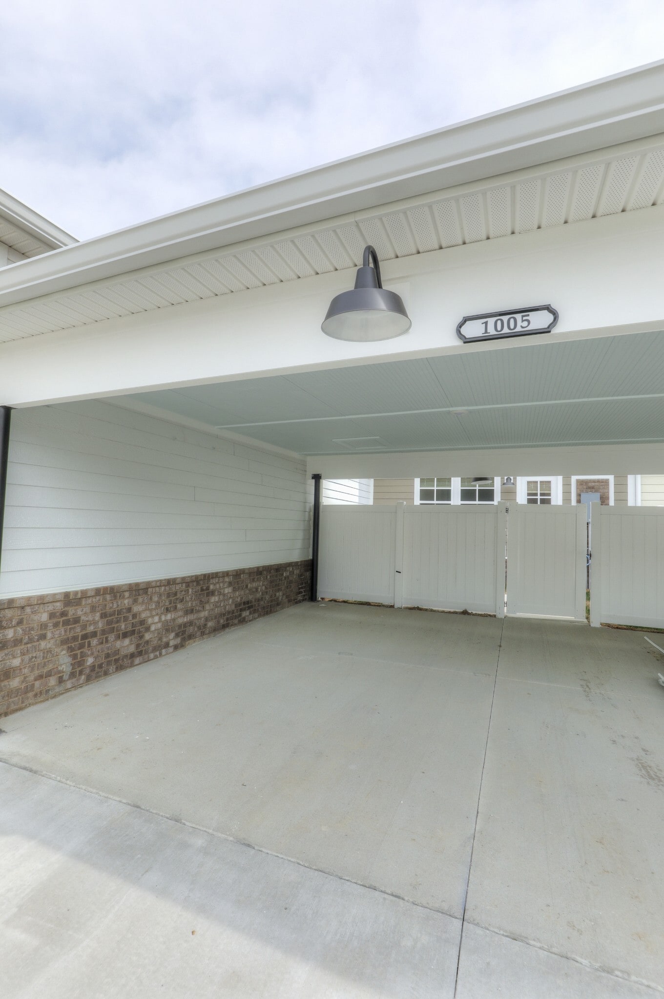 Building Photo - 1005 Milson Ln