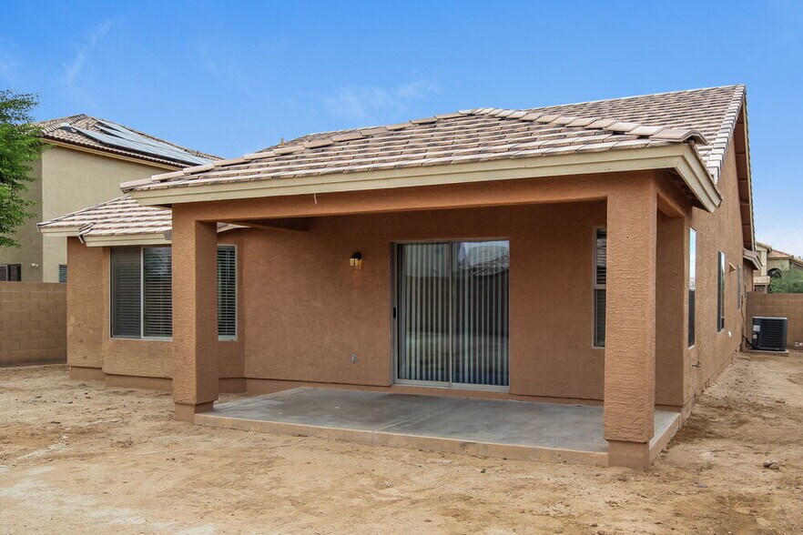 Building Photo - 6622 S 23rd Ave