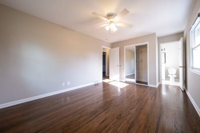 Building Photo - 7301 W Old Shakopee Rd