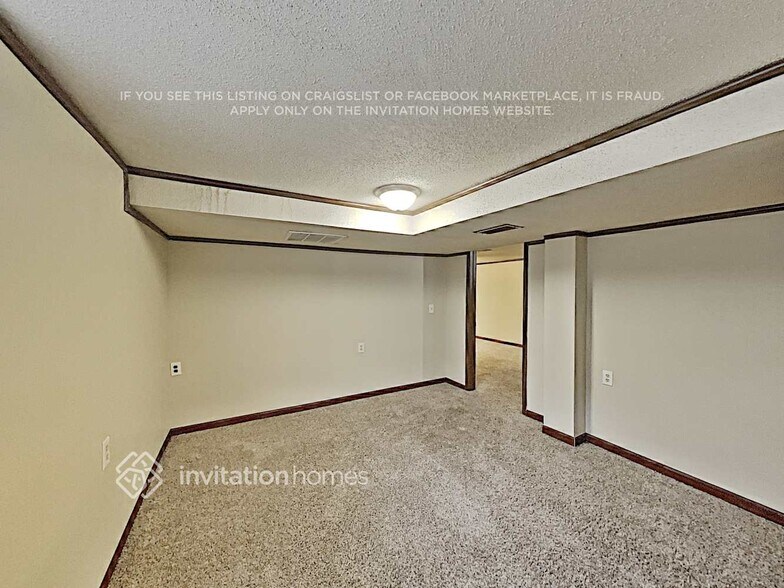 Building Photo - 8221 Bloomington Ave S