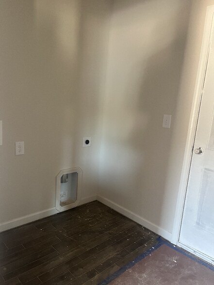 Building Photo - 712 Fauna St